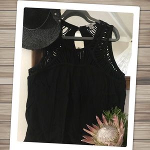 Flattering Sexy Cage Strappy Sleeveless Blouse!